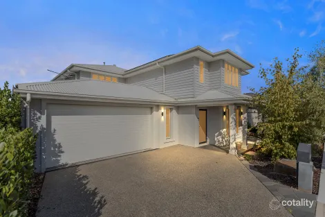 Property photo of 14 Columbia Drive Officer VIC 3809