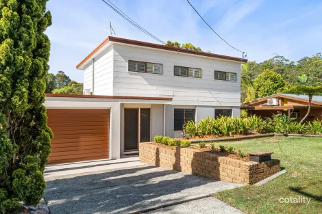 Property photo of 1 Cassandra Crescent Heathcote NSW 2233