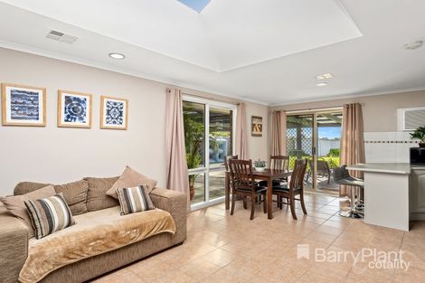 Property photo of 11 Fenfield Street Cranbourne VIC 3977