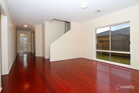 Property photo of 4 Danjera Place South Morang VIC 3752