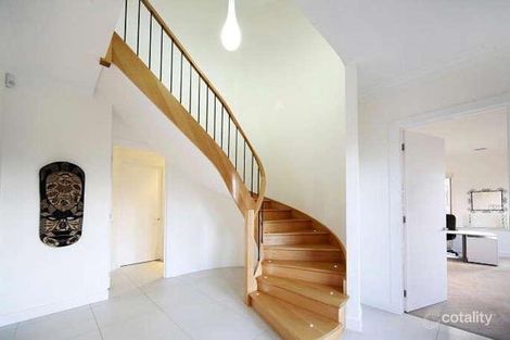 Property photo of 43 Seaview Avenue Bentleigh VIC 3204