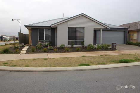 13 Harvey Cres, South Yunderup, WA 6208