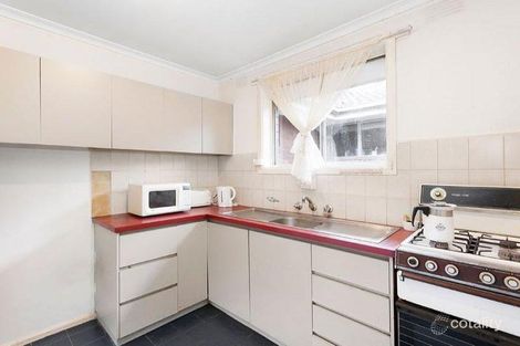 Property photo of 2/30 Cootamundra Crescent Blackburn VIC 3130