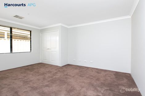 Property photo of 11 Denison Link Millbridge WA 6232