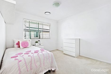 Property photo of 15 Military Close Annerley QLD 4103