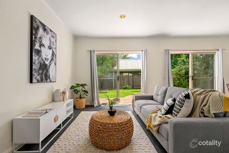 Property photo of 35 Bamir Square Ngunnawal ACT 2913