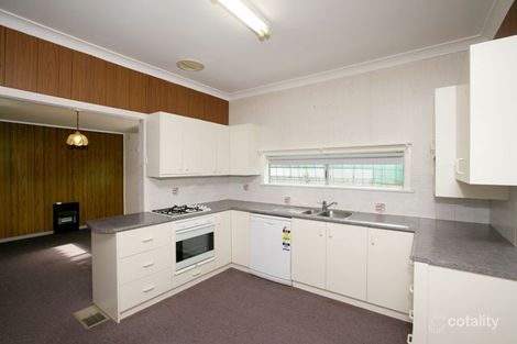 Property photo of 116 Grove Street Kooringal NSW 2650