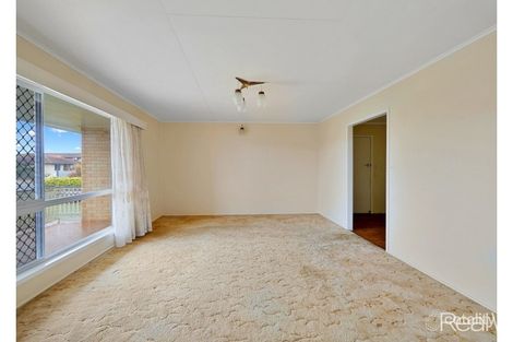 Property photo of 11 Greathead Road Kepnock QLD 4670