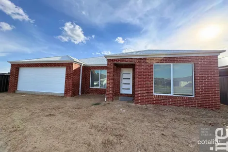 8a Sophiaridge Bvd, Wangaratta, VIC 3677