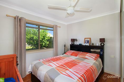 Property photo of 8 Jones Avenue Mount Warrigal NSW 2528