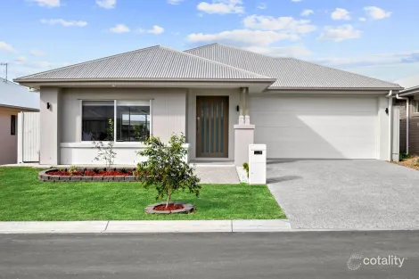 Property photo of 16 Samson Crescent White Rock QLD 4306