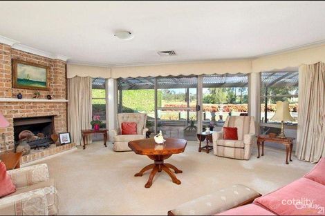 19 Castle Pines Dr, Norwest, NSW 2153