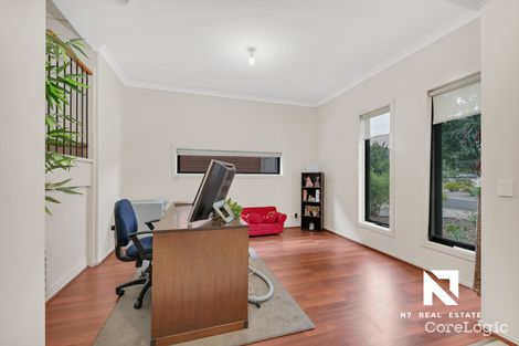 Property photo of 7 Wartook Glade Caroline Springs VIC 3023