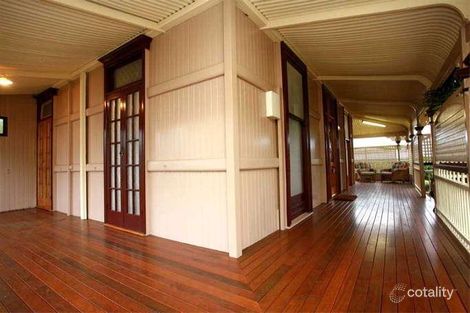 Property photo of 8 Blackstone Road Newtown QLD 4305