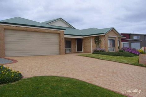 Property photo of 2 Baltic Ridge Yakamia WA 6330