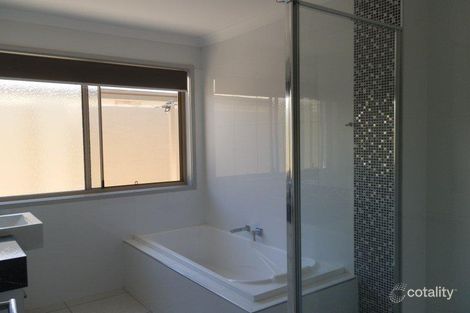Property photo of 7 Wright Street Emerald QLD 4720