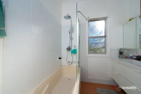 Property photo of 194 Mann Street Armidale NSW 2350