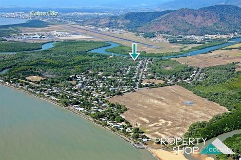 Property photo of 10 Devlex Court Machans Beach QLD 4878