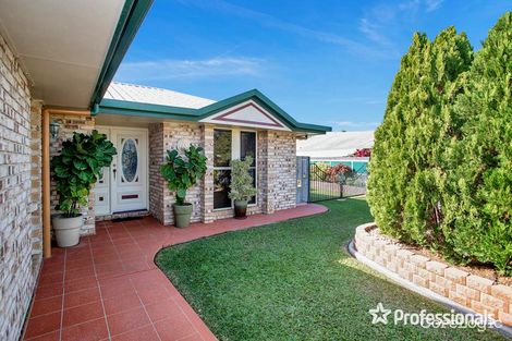 Property photo of 3 Robyn Court Ooralea QLD 4740