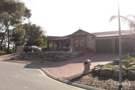 8 Fantail Ct, Wynn Vale, SA 5127