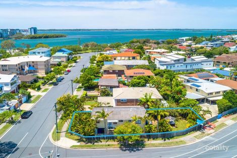 Property photo of 22 Errol Avenue Paradise Point QLD 4216