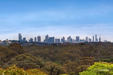 Property photo of 221 The Boulevard Ivanhoe East VIC 3079