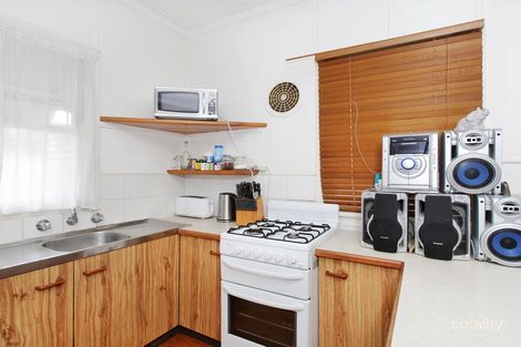Property photo of 288 Buff Point Avenue Buff Point NSW 2262