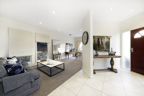 Property photo of 38 Macdonnell Street Yarralumla ACT 2600
