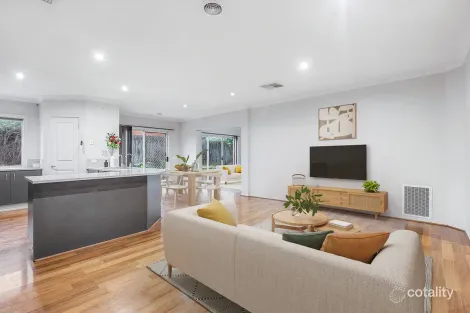 Property photo of 6 Redmore Court Berwick VIC 3806