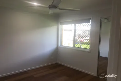 Property photo of 5 Rush Court Bundamba QLD 4304