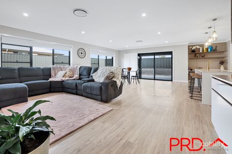 Property photo of 89 Verdelho Drive North Tamworth NSW 2340