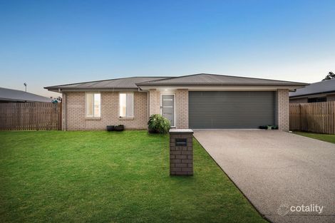 52 Girraween Way, Eli Waters, QLD 4655