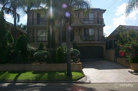 17 Linda Ave, Bass Hill, NSW 2197