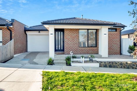 24 Mawson St, Mickleham, VIC 3064