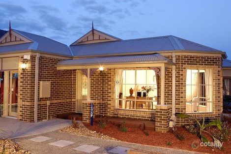 25 Hammerwood Ave, Derrimut, VIC 3026