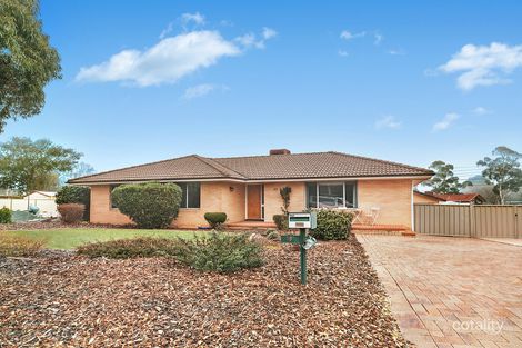 Property photo of 49 Ashburton Circuit Kaleen ACT 2617