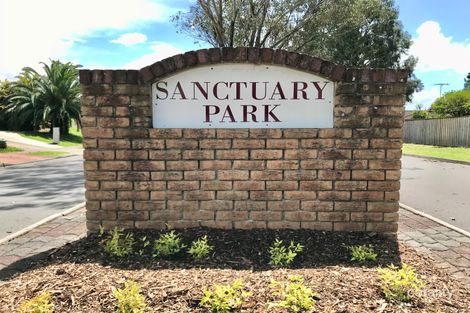 Property photo of 26 Sanctuary Park Drive Plumpton NSW 2761