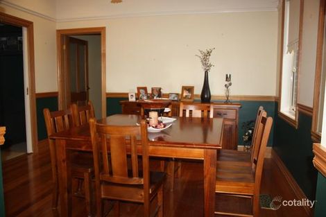 Property photo of 2 Westall Close Sunbury VIC 3429
