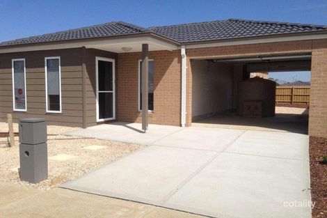 8 Bonney Pl, Kilmore, VIC 3764