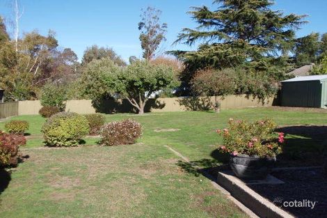 Property photo of 3 Pine Avenue Hahndorf SA 5245