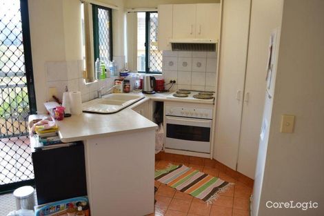 Property photo of 2/12 Spendelove Avenue Southport QLD 4215