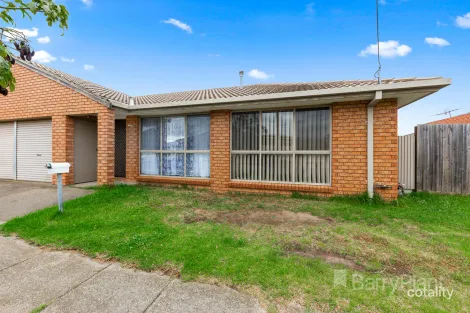 2/19 Belfort St, St Albans, VIC 3021