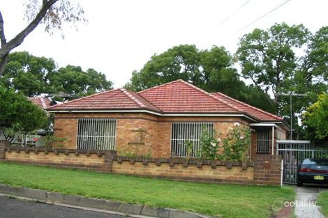 Property photo of 28 Warren Parade Punchbowl NSW 2196