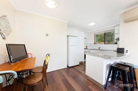 Property photo of 2/23 Winchester Street Hamilton QLD 4007