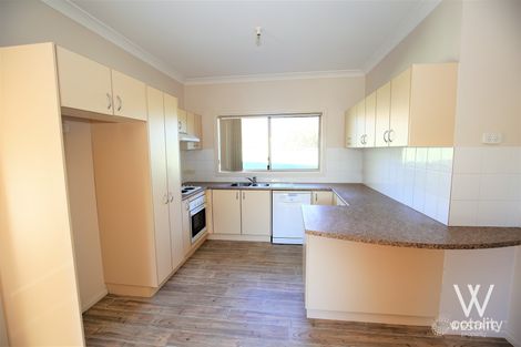 Property photo of 4A Ash Place Kelso NSW 2795