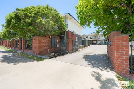 1/77 Tank St, West Gladstone, QLD 4680