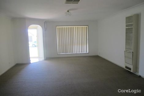 Property photo of 1/4 Nunkeri Street Glenfield Park NSW 2650