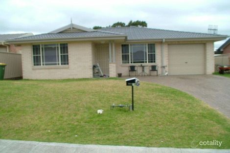 Property photo of 18 Terka Street Wadalba NSW 2259
