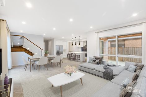 Property photo of 11 Tathra Grove Point Cook VIC 3030