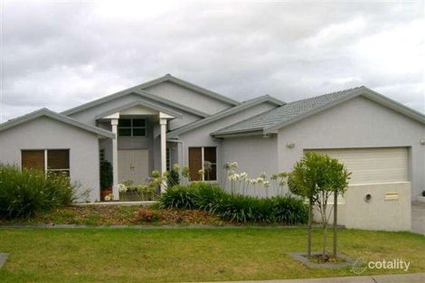 Property photo of 11 Egret Place Blackbutt NSW 2529